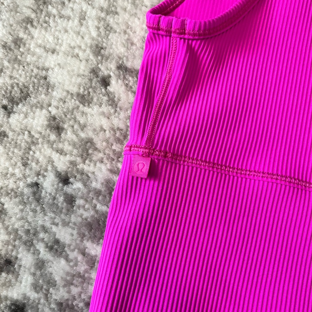 Lululemon Power Pivot Tank Top *Rib - Picture 6 of 6